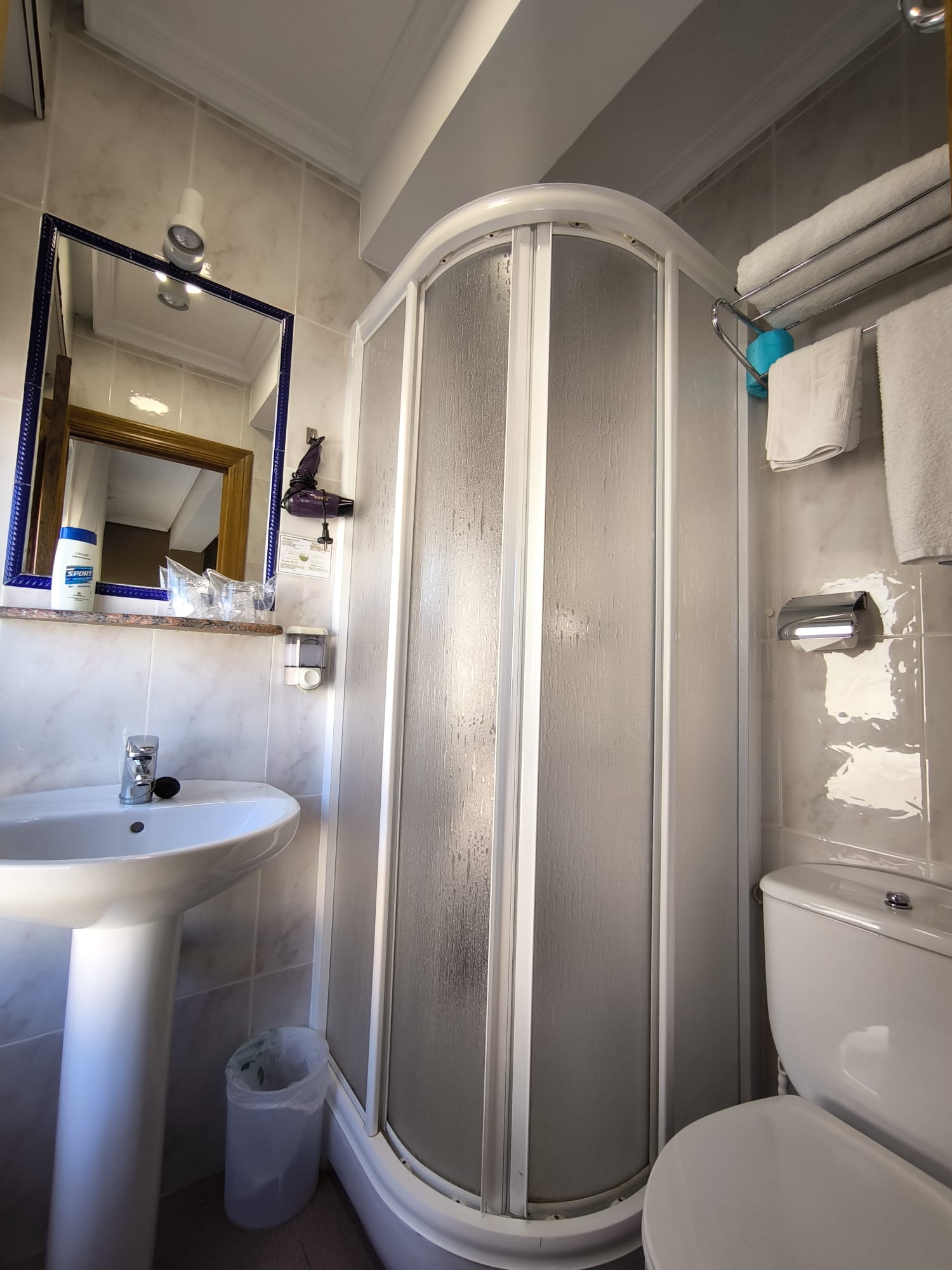 Baño privado habitación Twin VistaPark